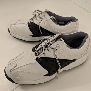 Footjoy Junior GJ Golfing Shoes Youth 6 M